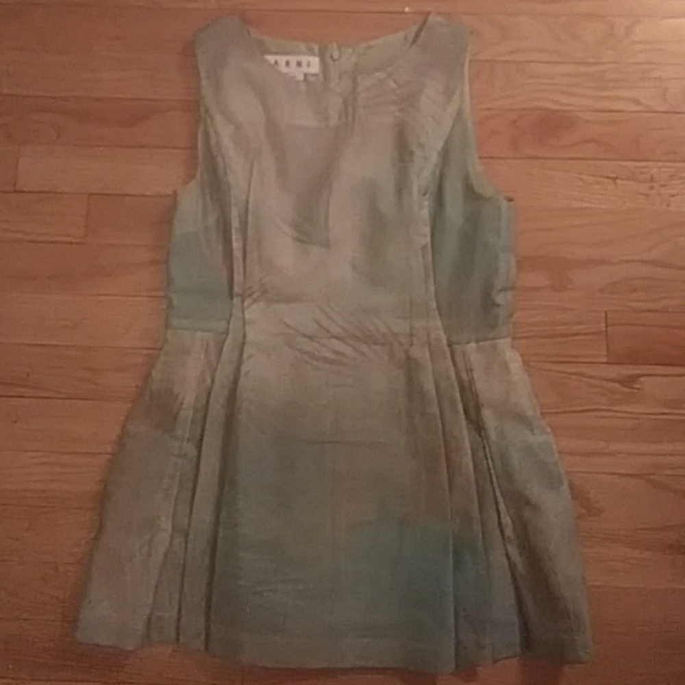 Marni sleeveless top MUST GO!!